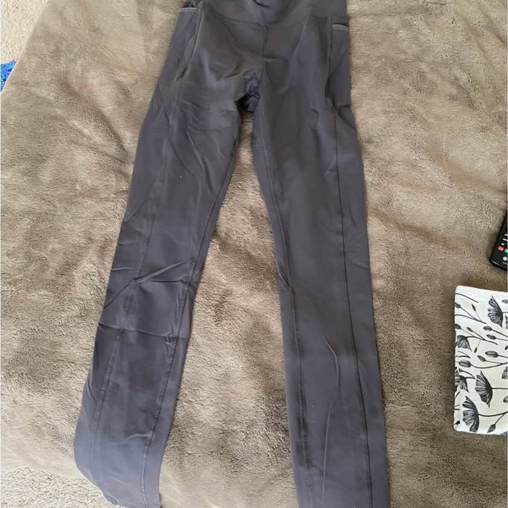 High-Waist Grey Performance Leggings